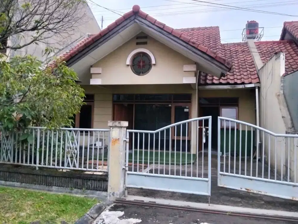 Dijual Rumah Nyaman Siap Huni Minimalis Lokasi di Batununggal Indah Bandung