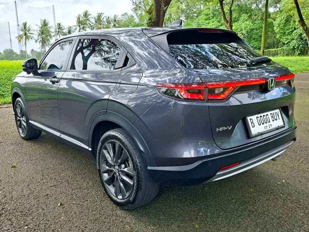 HONDA HRV 1.5L SE CVT 2023 Kondisi baru, jual cepat!