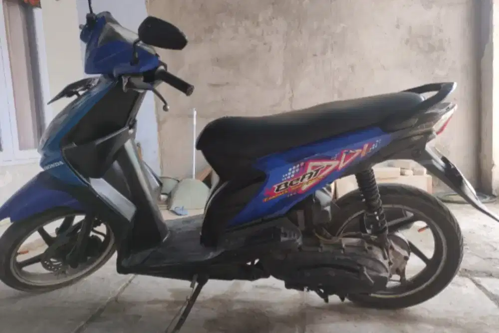 Jual motor Bekas Honda Beat Karbu