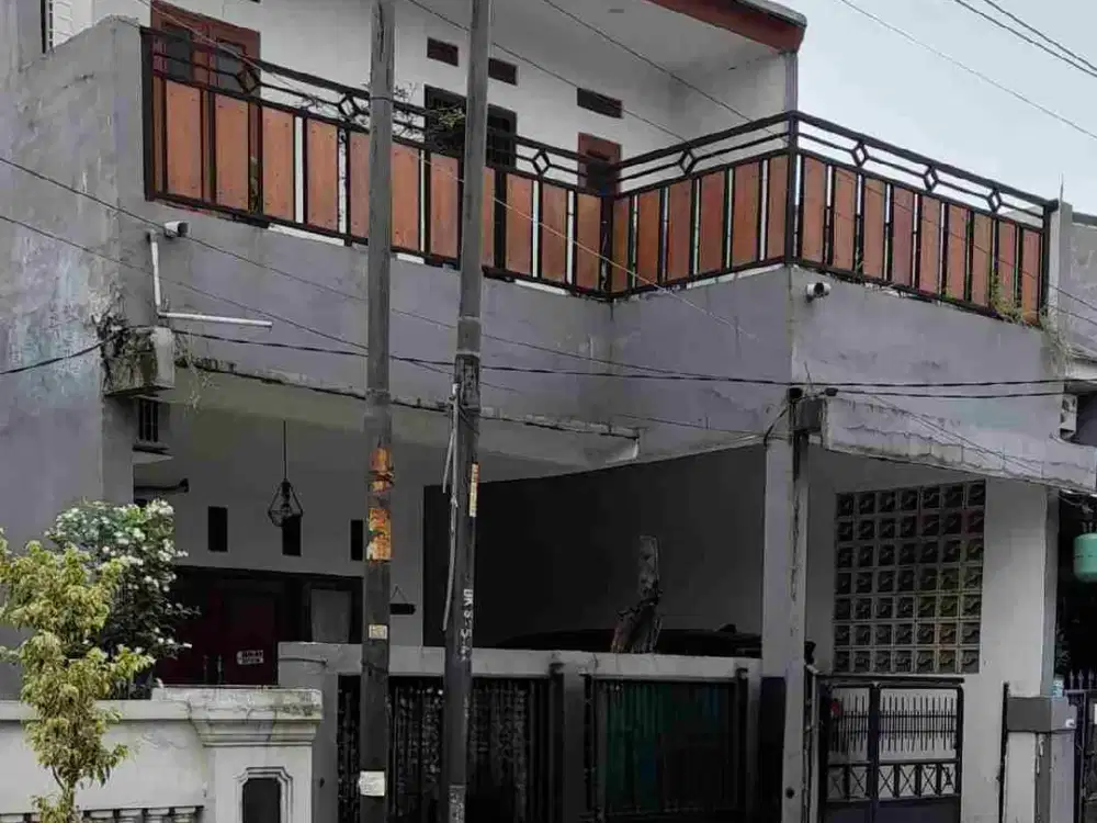 Jual Cepat Rumah Luas 109m² Full Furnish Siap Huni Strategis di Bekasi Timur