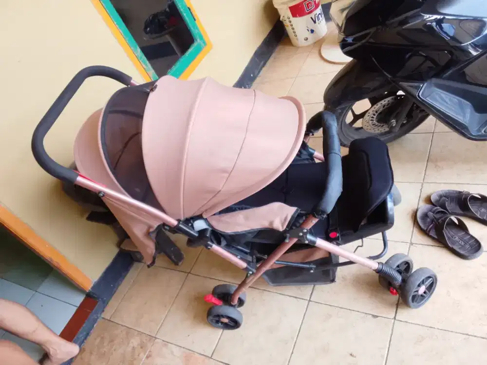 Stroller lipat 2 arah