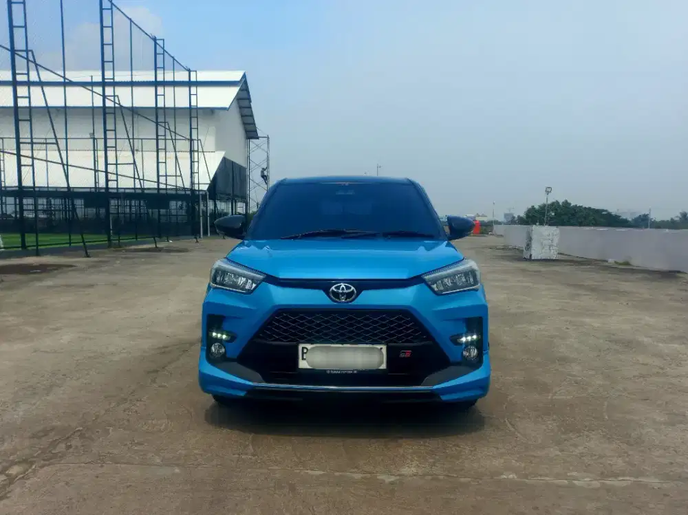 ORISINIL TERAWAT | LOW KM | TOYOTA RAIZE GR TSS 2 TONE 2022 PAKAI 2023