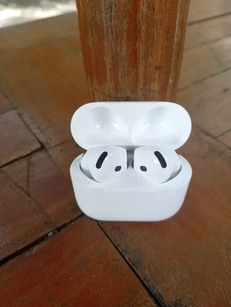 airpods gen 4 ANC