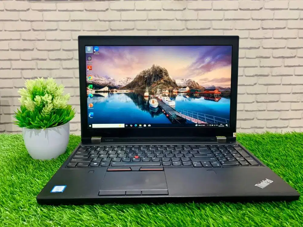 Jual Laptop Murah Lenovo Thinkpad P50 Intel Core i7-6820HQ/ RAM 8GB