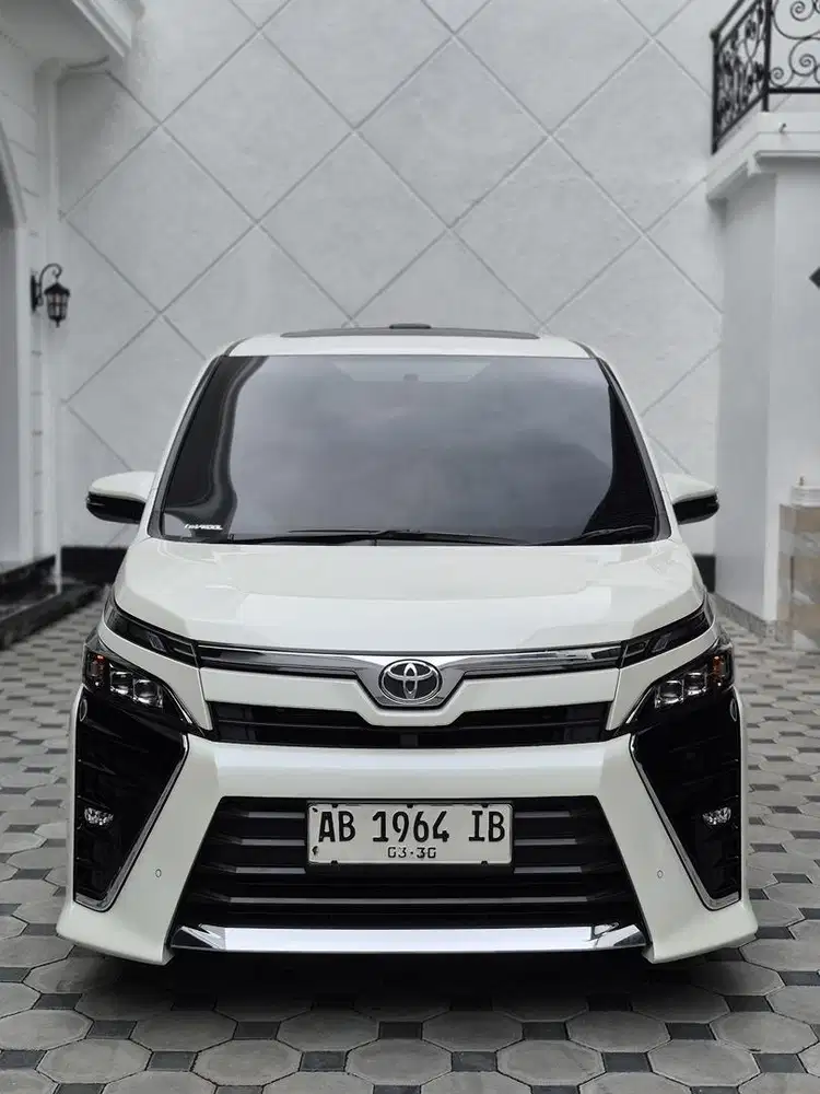 [Km 20rb] Voxy 2.0 AT 2020 ANTIK