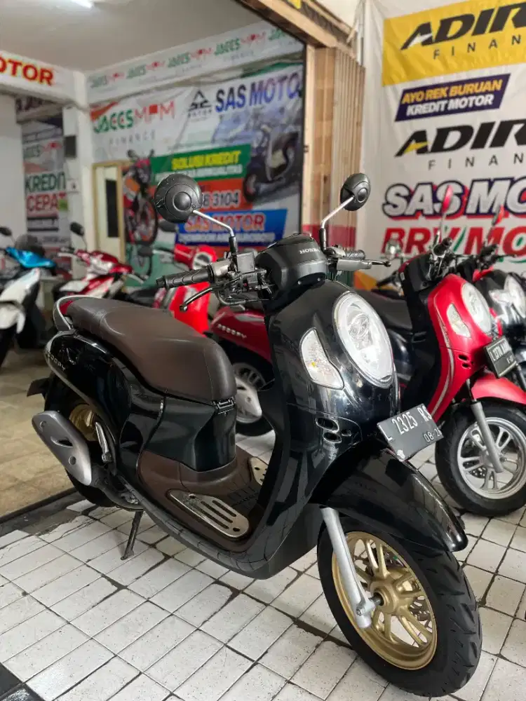 HONDA SCOOPY 2021 SAS MOTOR JL BARATA JAYA 19 NO 1
