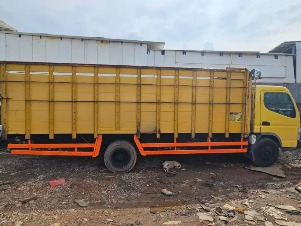 Bak sentral long 5,8m PS136HDL FE84G 2013 Colt Diesel Canter