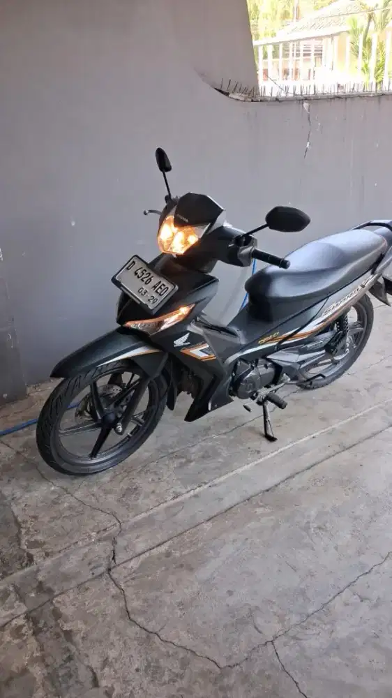 LOW KM SUPRA X 125 CW TAHUN 2024 MULUS LIKE NEW