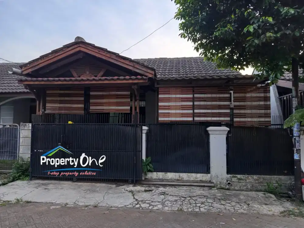 Jual Rumah di Griya Loka BSD Serpong, Lokasi Depan Taman!