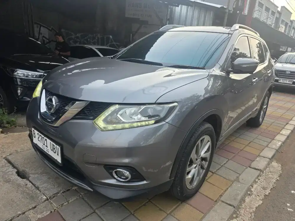 XTRAIL AT MATIC 2015