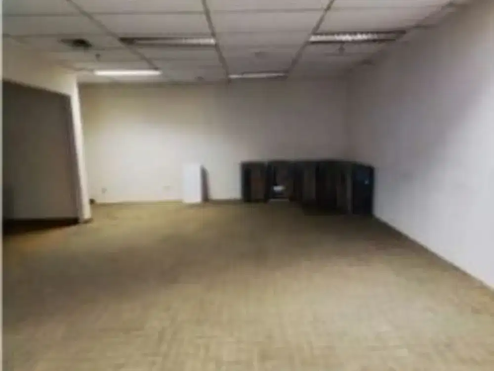 SEWA KANTOR DI JAKARTA SELATAN GATOT SUBROTO 63M PARTISI 170K NEGO