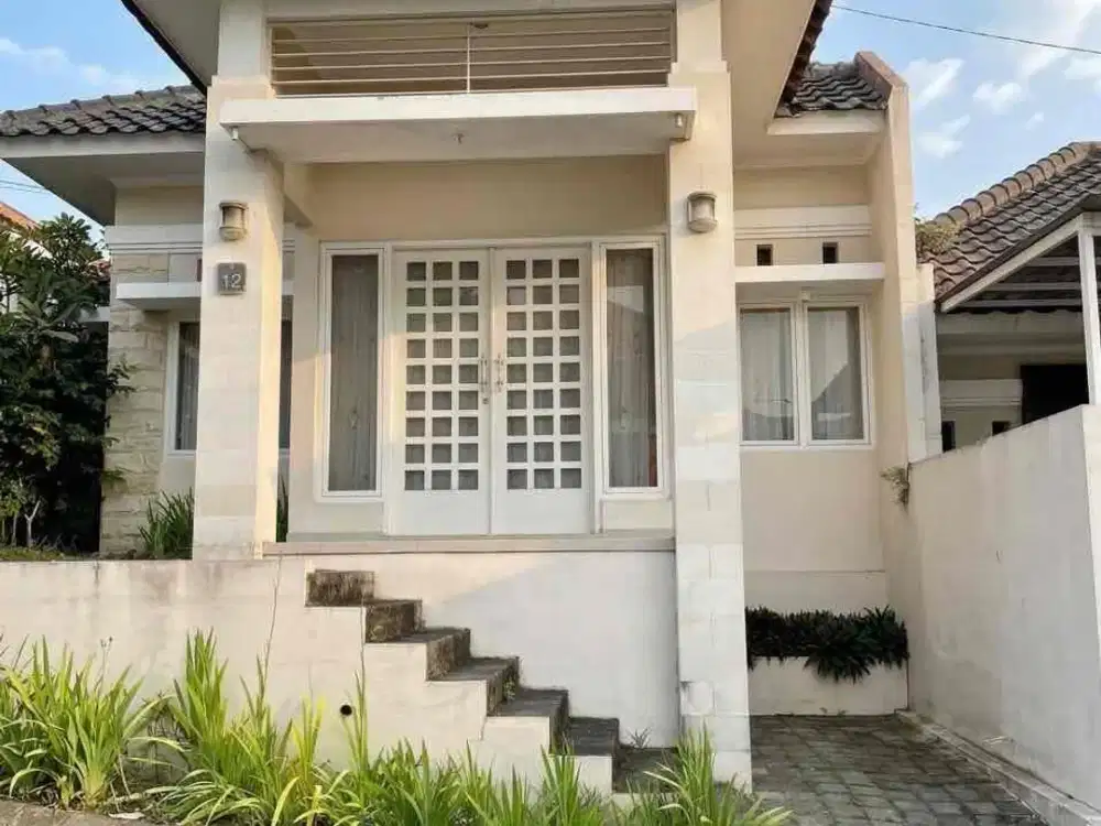 rumah modern semi furnished 3 kamar dieng atas malang
