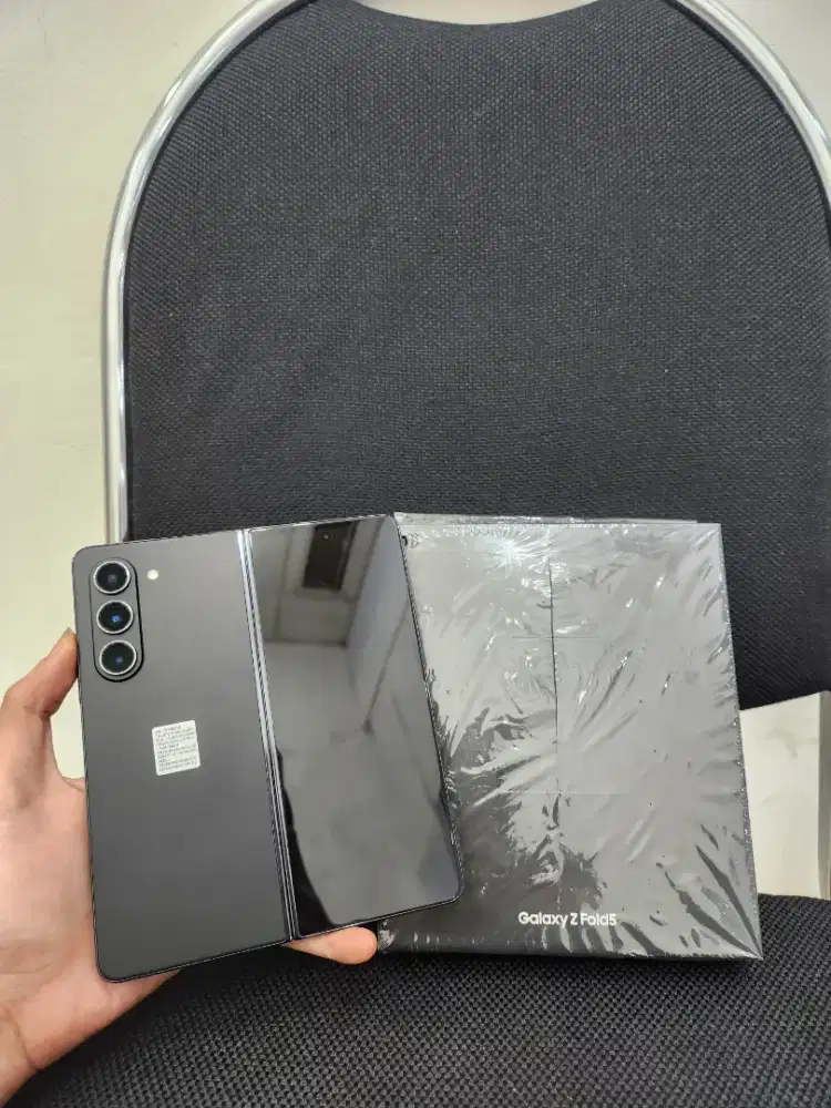 Samsung Z fold 5 5g 12/1TB