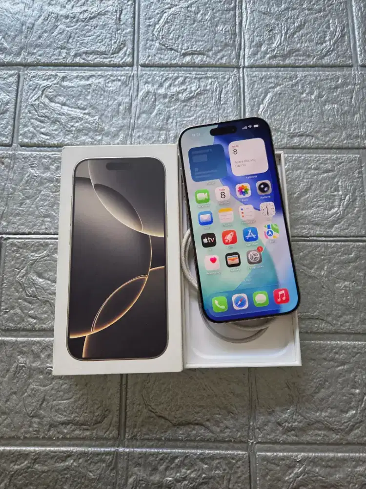 IPhone 16 Pro 128gb IBox Umur 1 Bln Like New