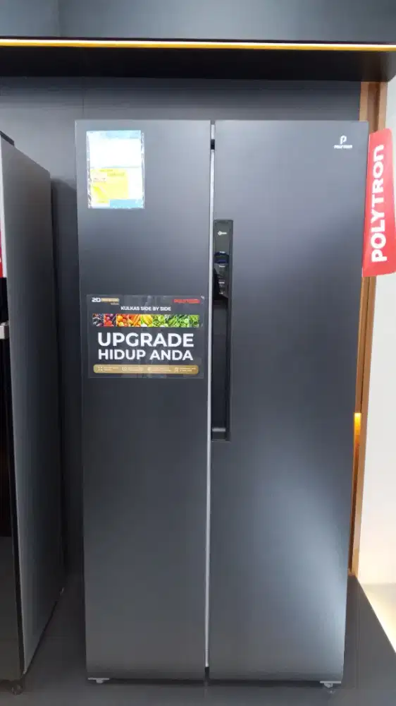 KULKAS POLYTRON 130 WATT INVERTER 445L