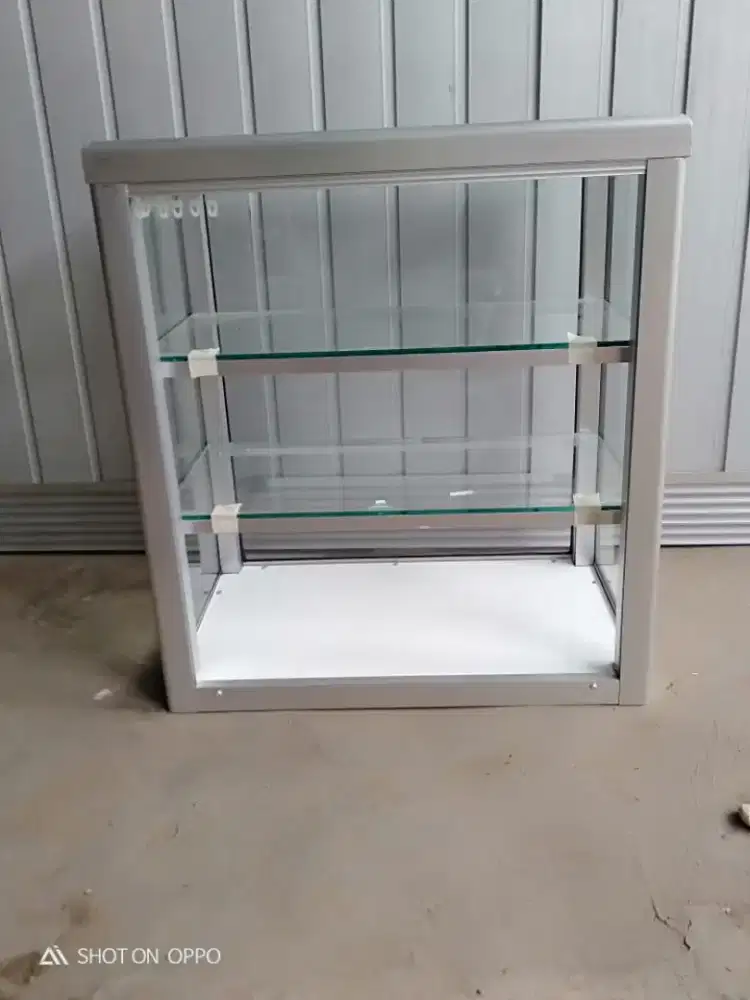 Dijual etalase rokok hordeng