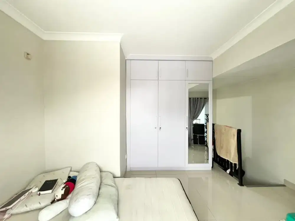 FOR SALE Rumah Di Botanica Valley Serpong, Rawakalong