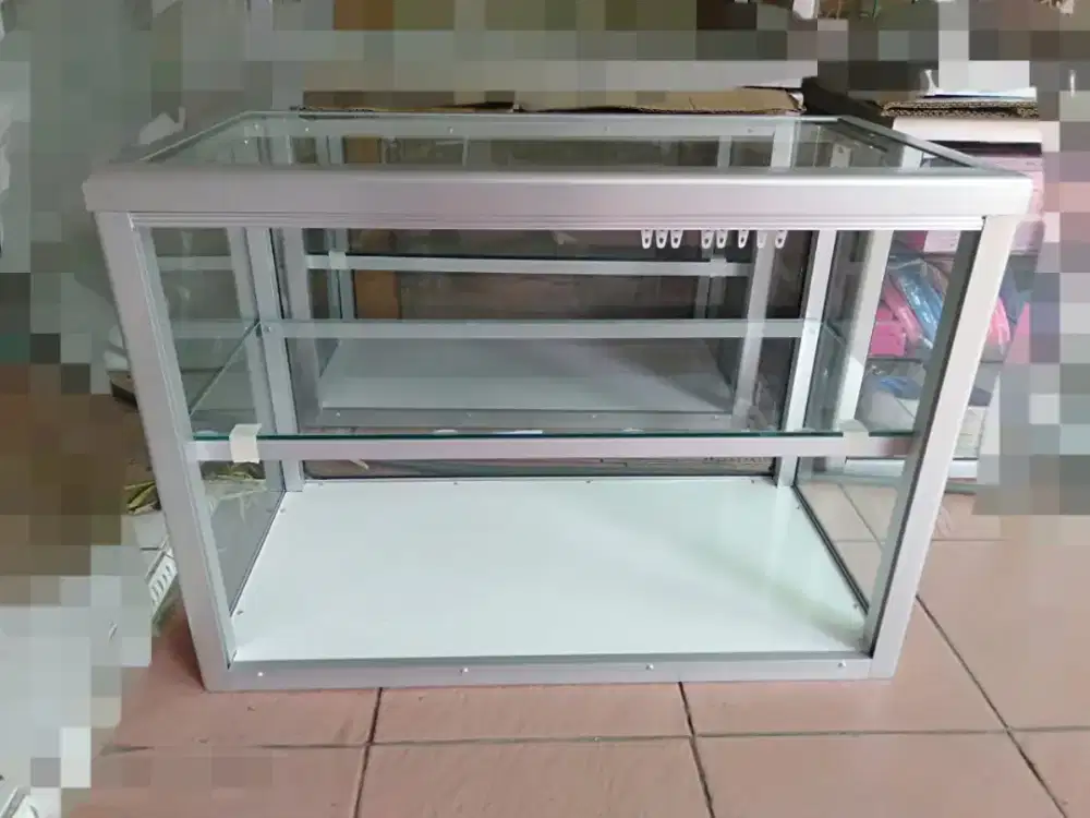 Dijual etalase baru model warteg hordeng