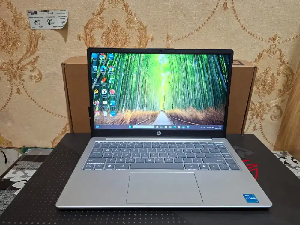 Laptop Hp 14-ep0xxx Garansi Resmi
