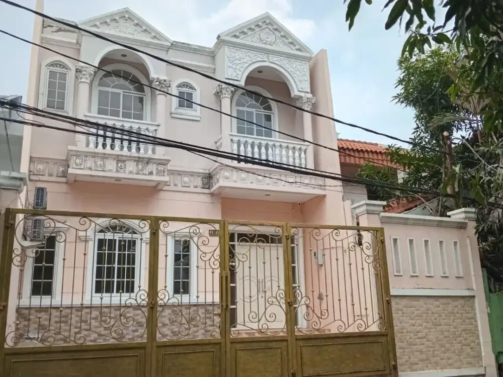 Ivn - Dijual Rumah Puri Indah Tipe 8x20 Unfurnish