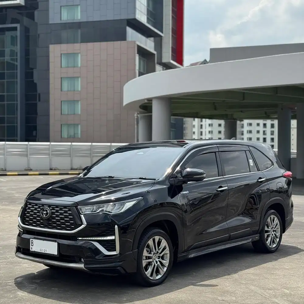 Toyota Innova Zenix Q Modelista 2024