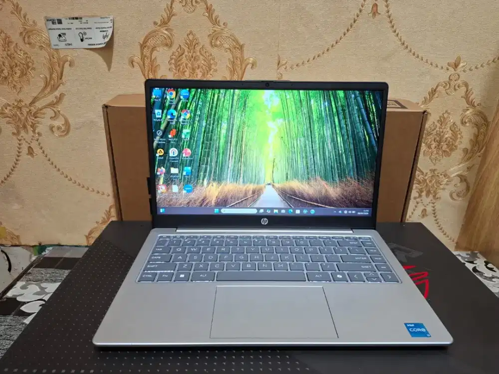 Laptop Hp 14-ep0xxx
Garansi Resmi On July 22-2027