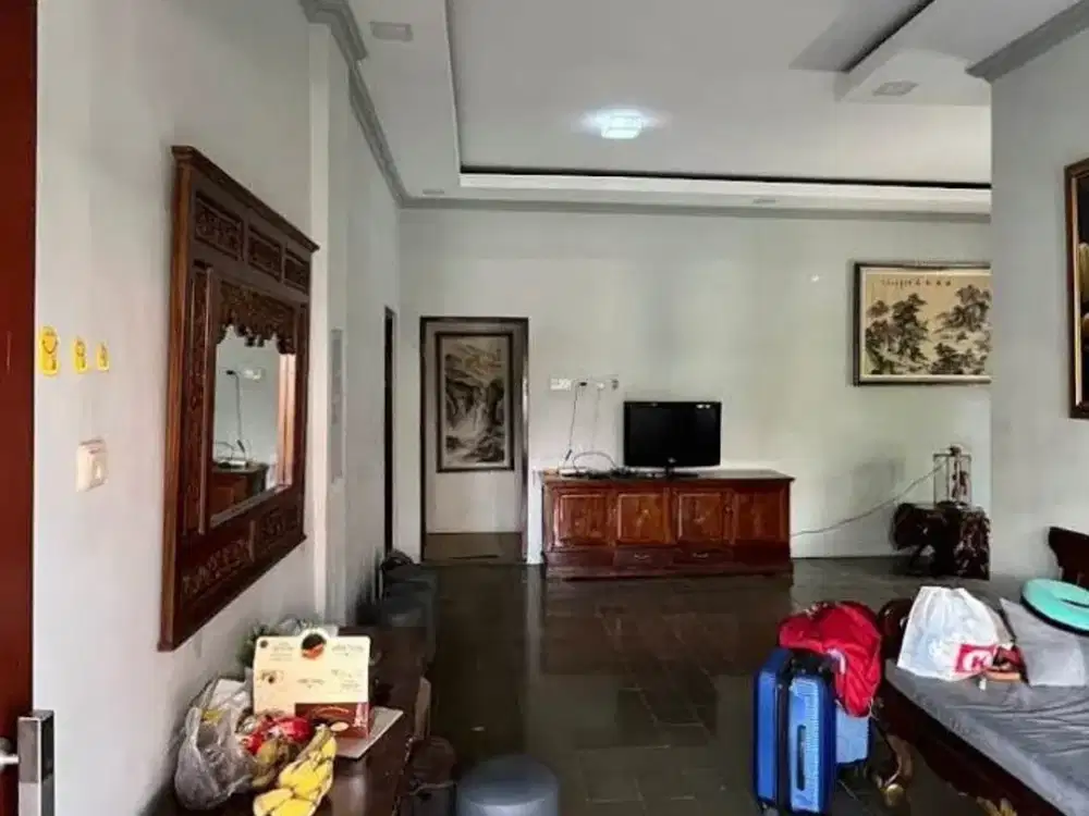 DISEWAKAN RUMAH STRATEGIS MALIOBORO HARGA RENDAH TEGALREJO JOGJA