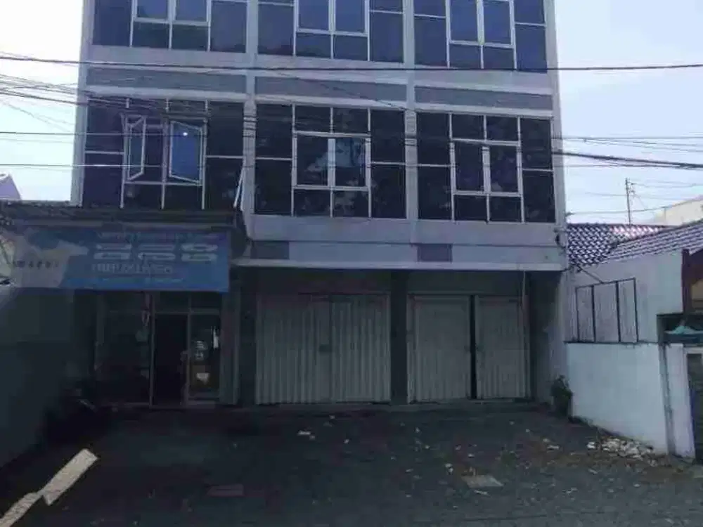 Disewakan Ruko Jejer 3Lantai Jl. Bunga-Bunga Lowokwaru Kota Malang, Dekat UB