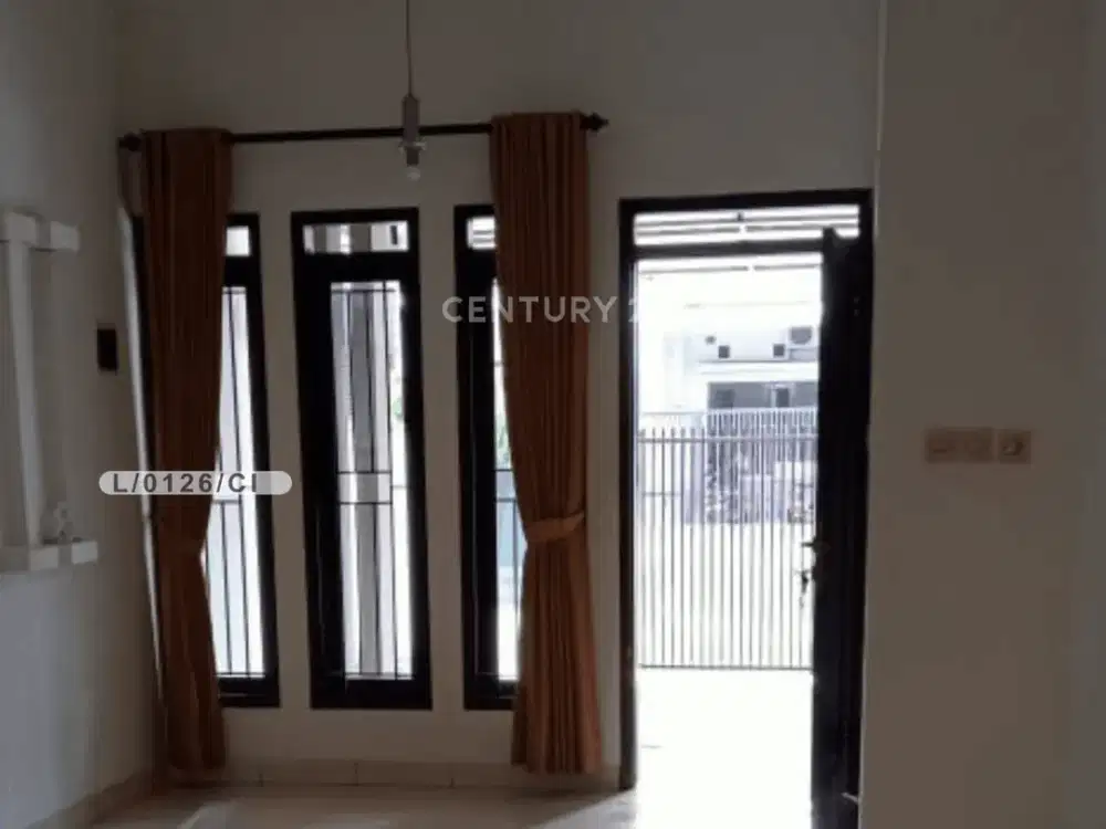 Rumah Siap Huni Nyaman Strategis Di Taman Kopo Indah 3 Bandung