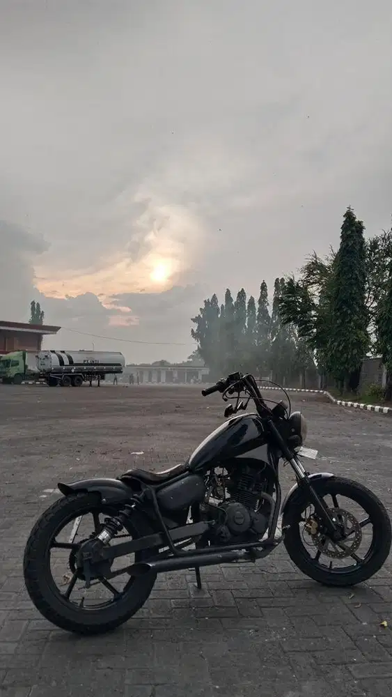 Chopper Bobber Custom