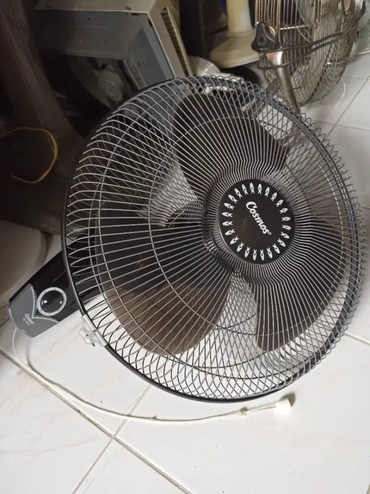 Kipas Angin Cosmos Mulus Dinding Original Normal Tinggal Pakai 160rb