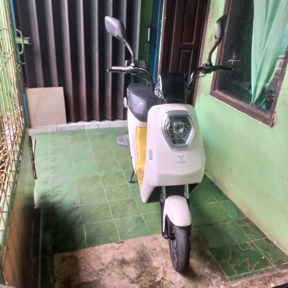 Dijual Cepat: sepeda Listrik Uwinfly M60 - Butuh Perhatian Baterai 
