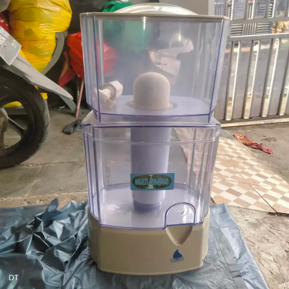 Water purifier dispenser