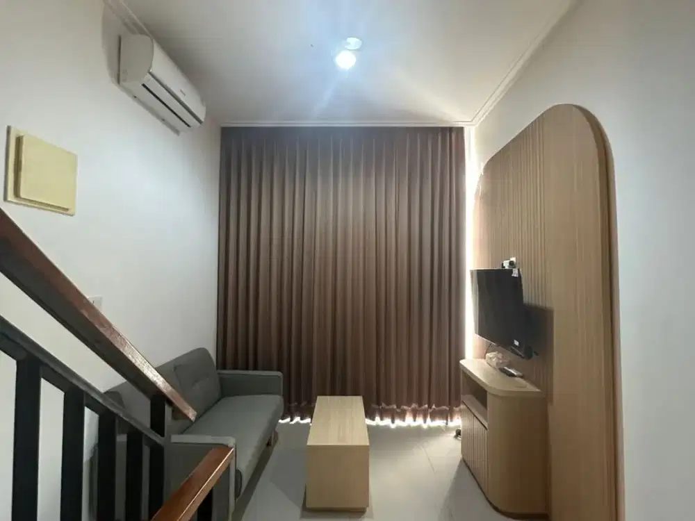 sewa rumah 3 lantai PIK 2 uk 6x10m furnished