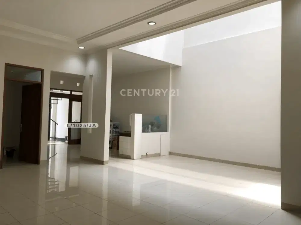 Rumah Nyaman Dan Siap Huni Strategis Di Sayap Paskal Bandung