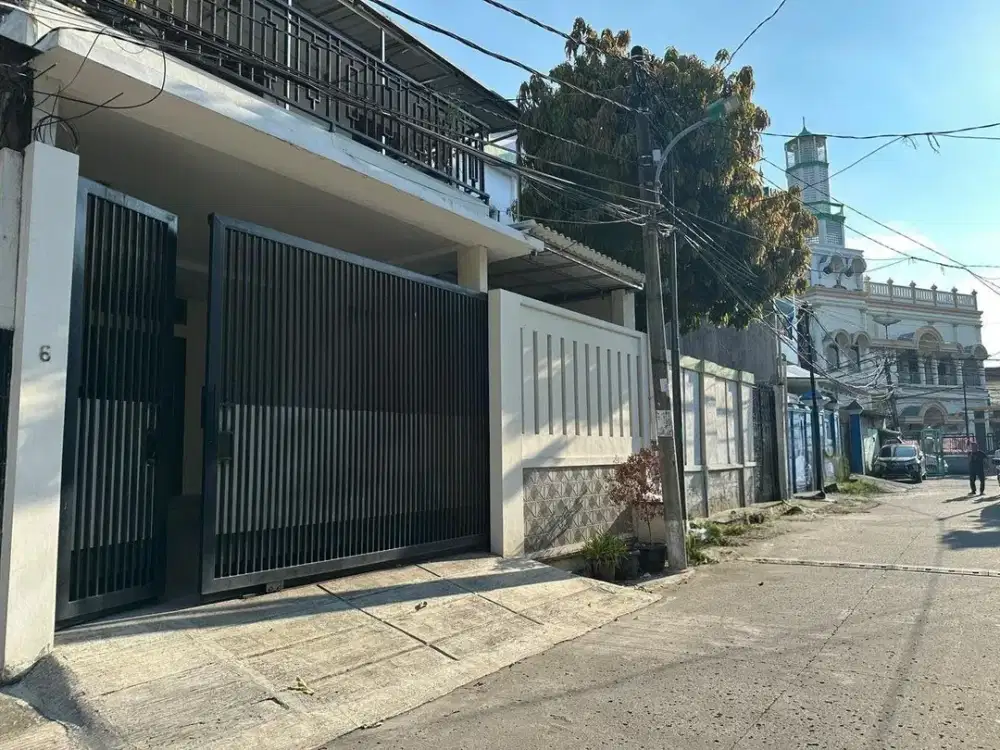 Jual Rumah 2Lt Walang Baru tinggi 1meter dr jalan, Akses 2 Mobil, SHM