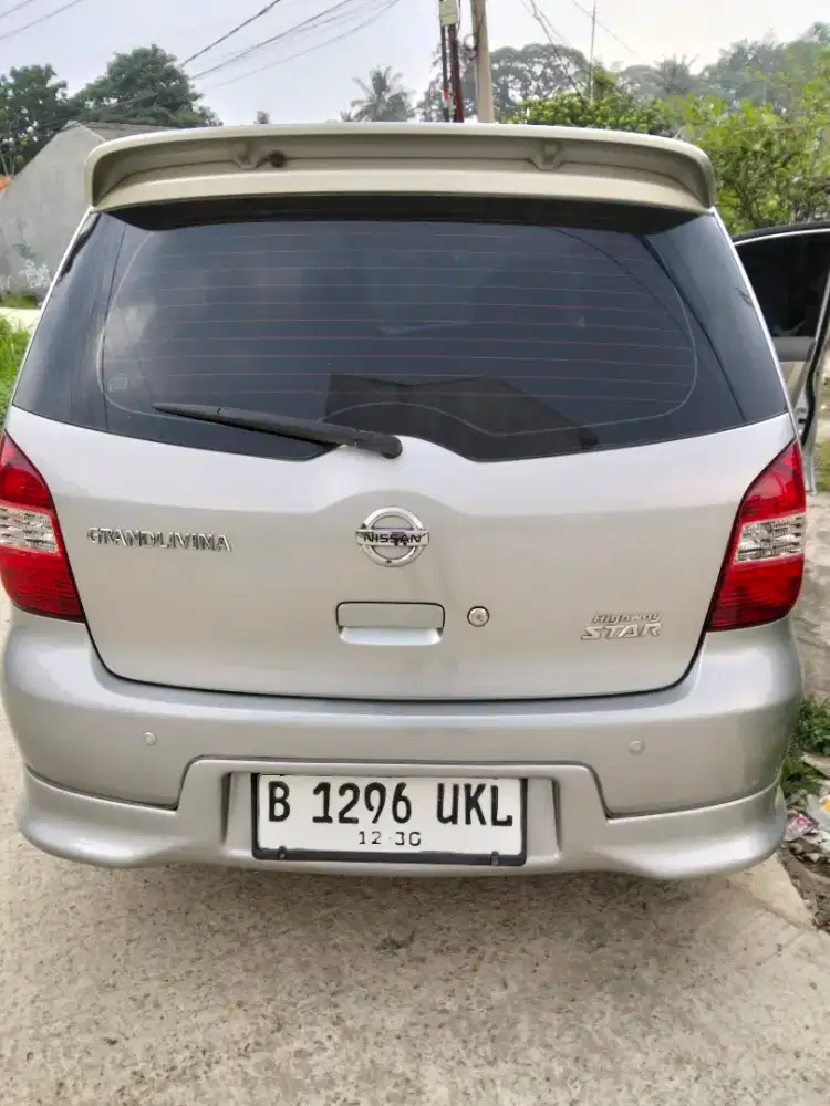 NISSAN GRAND LIVINA HWS AT 2010