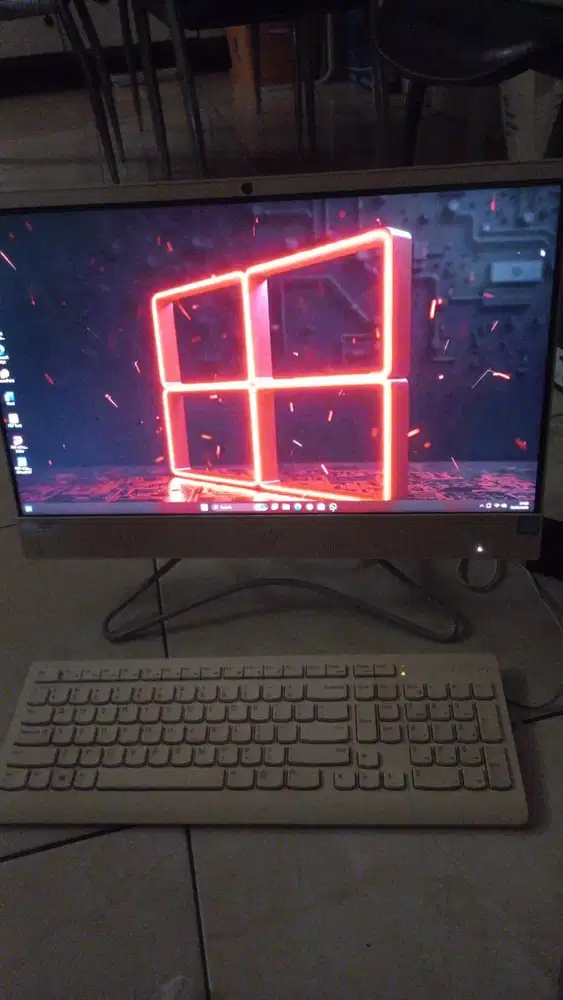 HP ALL-In_One 22-c0031l