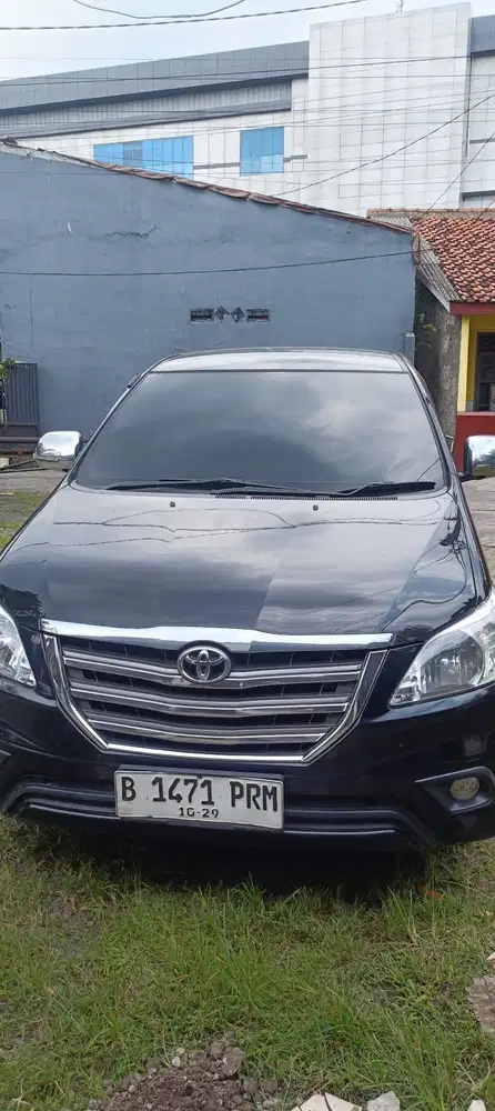 Toyota Kijang Innova 2014 Bensin