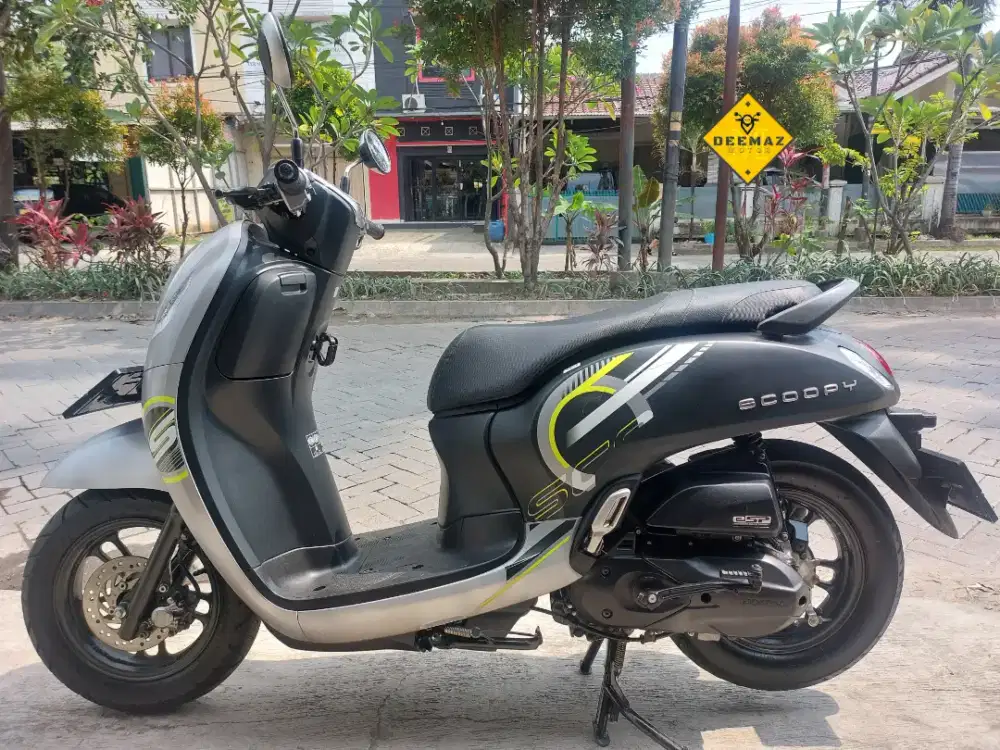 (DP 200)‼️ Honda Scoopy Sporty Silver Mulus 2024 Cash / Kredit