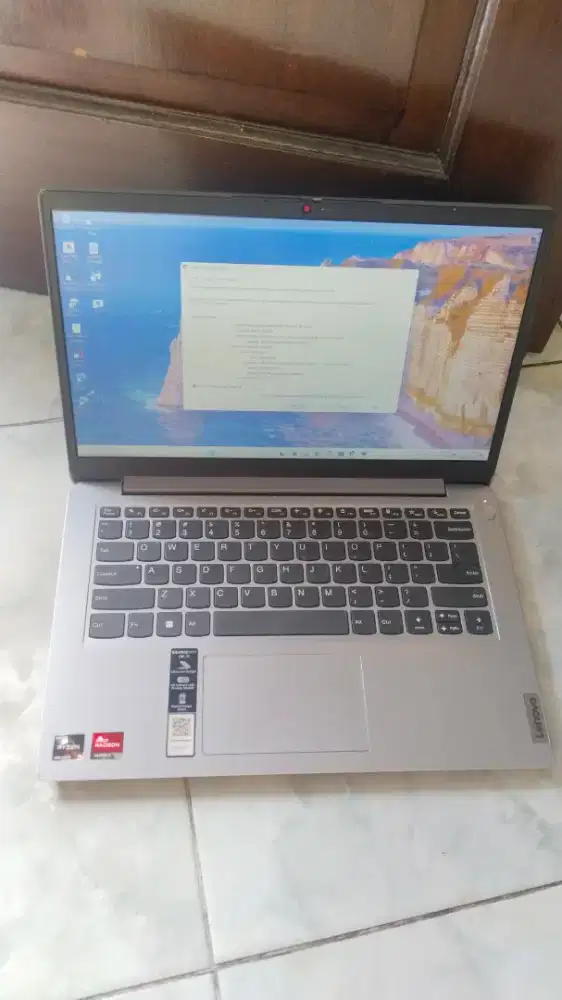 Lenovo ideapad slim 1 Ryzen 3 7320U