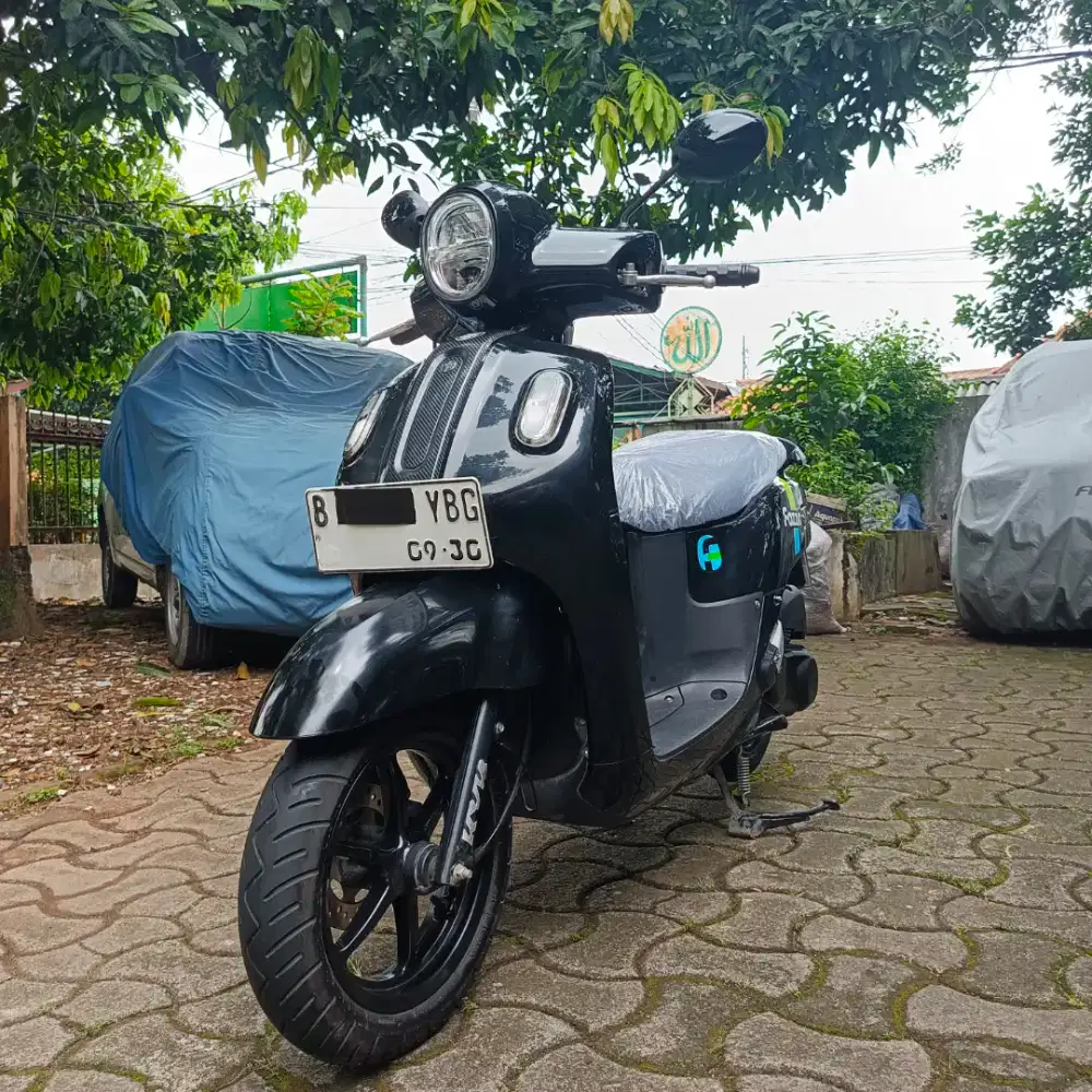 Plat B Bekasi! Yamaha Fazzio Hybrid 2025
