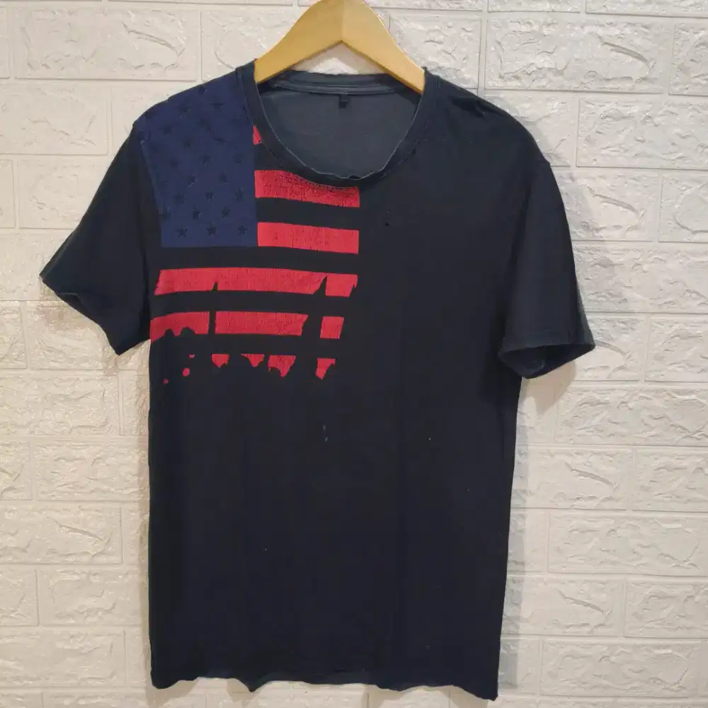 Kaos Pria Lengan Pendek Ukuran M/L | LD 100 Panjang 65