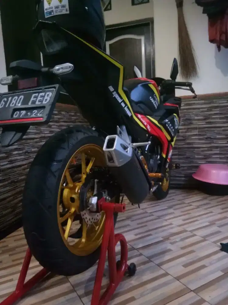 Jual motor CBR 150 tahun 2019