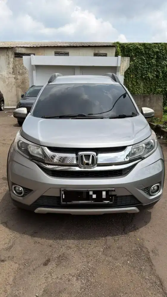 BRV E CVT 2016 SILVER