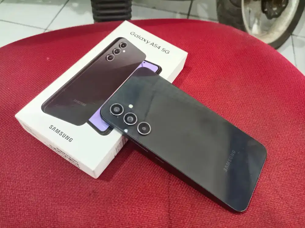 Samsung A54 5G 8/256 lengkap dus tanpa casan aja.