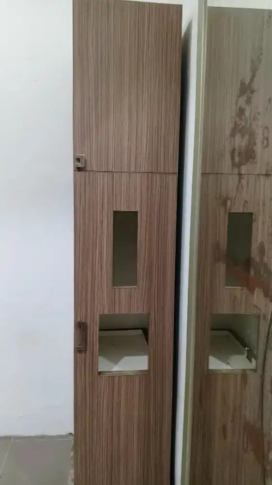 Lemari dispenser dll