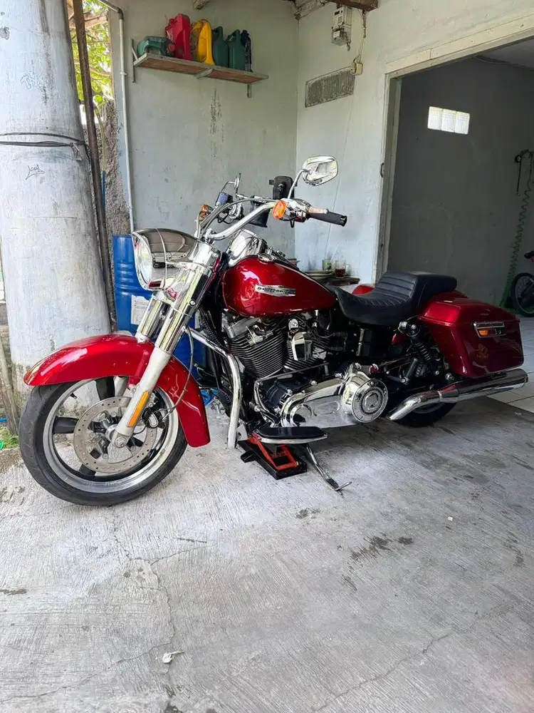 Dyna switchback 2011 fullpaper,roadking,sportster,streetglide