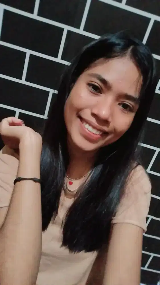 Cari kerja warnen art/ baby sitter