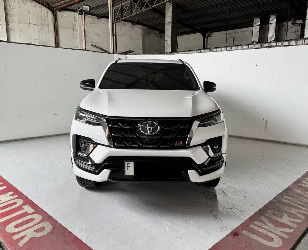 2023 Fortuner GR 2.8 At